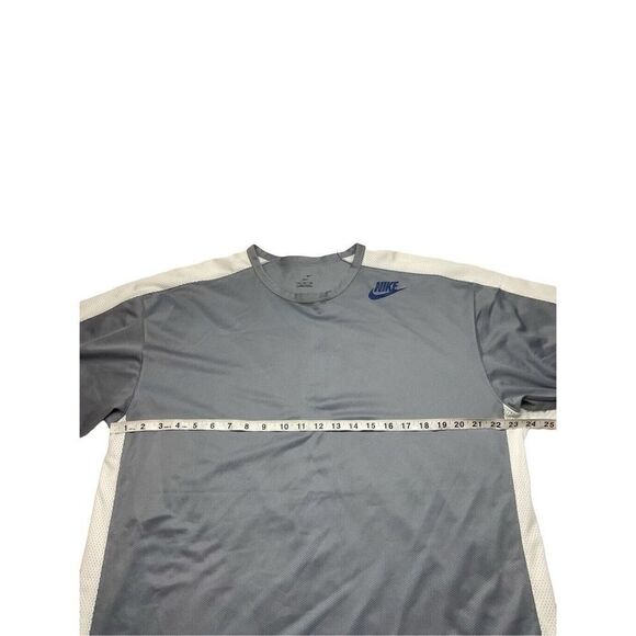 Nike Athletic ‎ Mesh Tee Shirt Mens XL Gray & White Pullover Short Sleeve - Picture 4 of 5